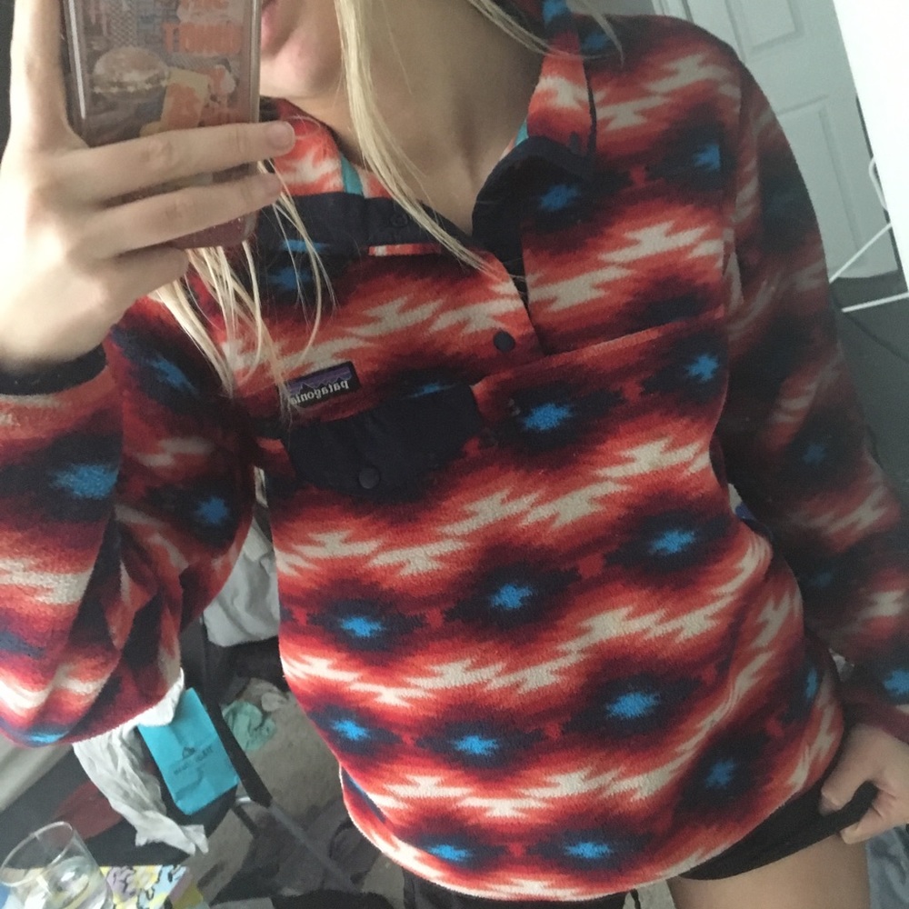 Patagonia Aztec pull over